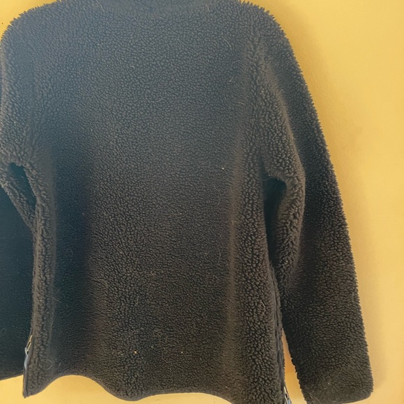 L. L. Bean Signature Fleece - Picture 3 of 4